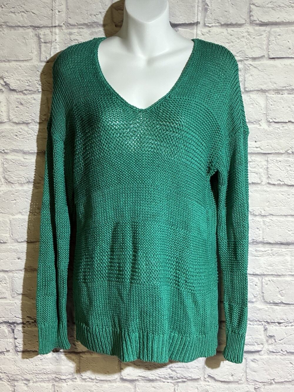 Tommy Bahama Womens M Green Open Knit V Neck Pullover Sweater Coastal Resort